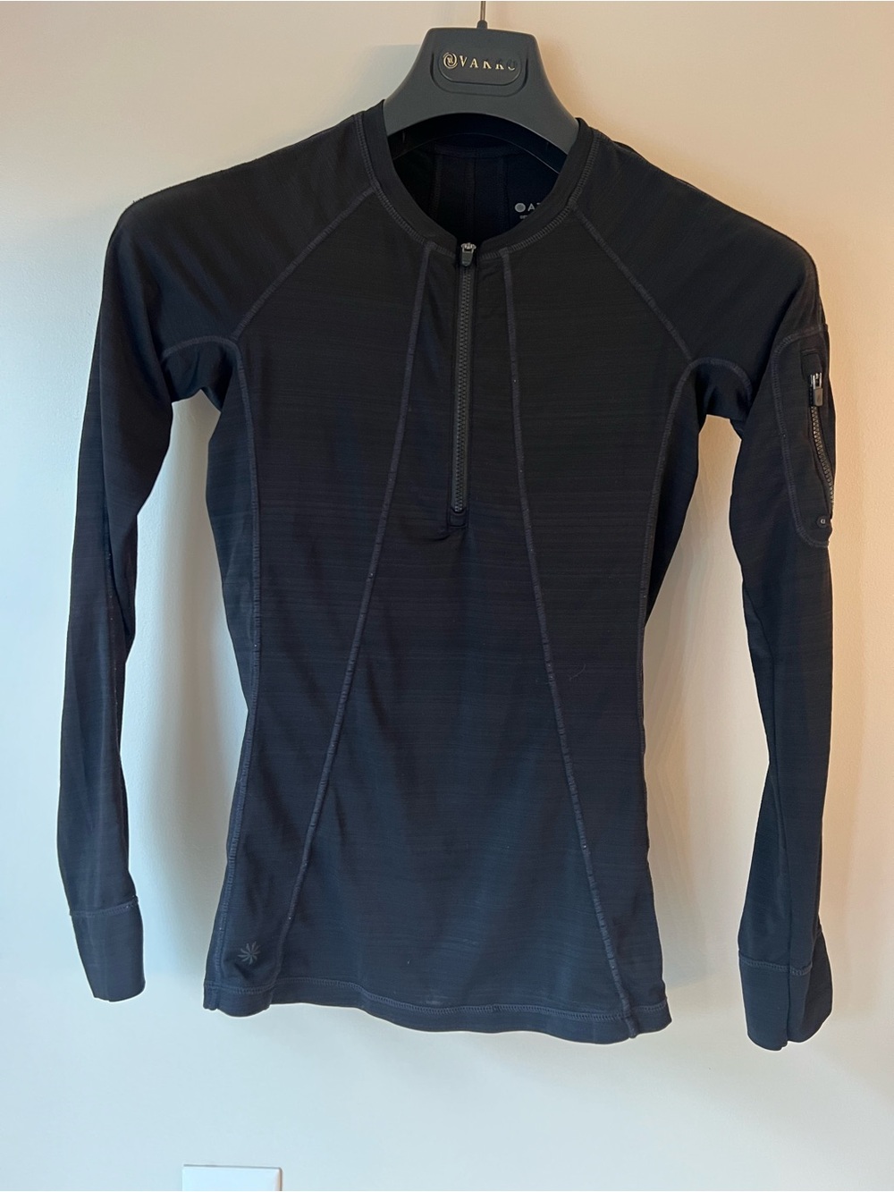 Athleta Long-Sleeve Half-Zip Running / Training Top XXS